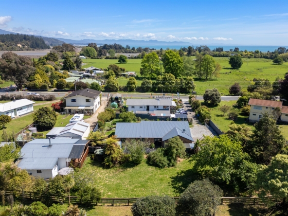 duCHATEAU | Real Estate | Surry Hills - 618a Abel Tasman Drive - Clifton